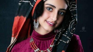 مغنية يمنية تؤمن بأن الحروب يمكن صدّها بالغناء 11 IMG 20240727 WA0250