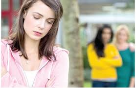 أمهات يتشبهن ببناتهن
