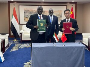 السودان والصين يوقعان مذكرة لتعزيز التنمية العالمية