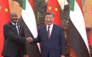 الرئيس الصيني يلتقي البرهان ويطلق بشريات 2 الرئيس الصيني يلتقي البرهان ويطلق بشريات
