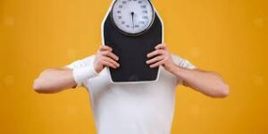 السمنة.. موضة تزحف بقوة على مجتمع النحيفات
