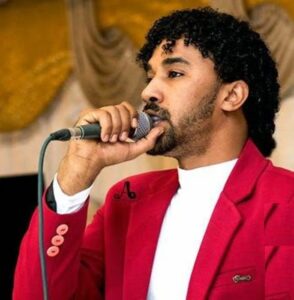 المطرب أحمد الصادق: سأعود وأغني للوطن 2 المطرب أحمد الصادق: سأعود وأغني للوطن