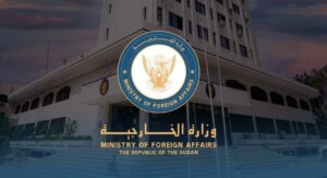 وزير الخارجية يحذر من تكرار ما حدث بالفاشر 2 وزير الخارجية يحذر من تكرار ما حدث بالفاشر