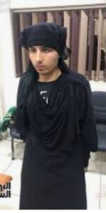 السلطات تحتجز عناصر متخفية بزي نسائي 2 السلطات تحتجز عناصر متخفية بزي نسائي