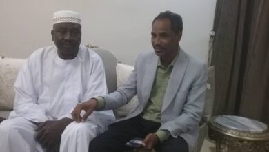 بكرى المدنى مع الفريق حسب الكريم آدم مدير الجمارك السابق 11 IMG 20241228 WA0276