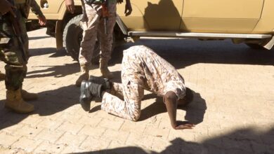 والي الخرطوم يسجد شكرا لله في زيارته لهذا الصرح 9 IMG 20250128 WA0361