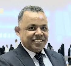 السلطات تمنع صحفي معروف من السفر ..ماذا هناك 2 السلطات تمنع صحفي معروف من السفر ..ماذا هناك