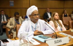 في مؤتمر عالمي.. السودان يدعو لإعمار البلاد ويحدد مشروعات غير مطروحة 2 في مؤتمر عالمي.. السودان يدعو لإعمار البلاد ويحدد مشروعات غير مطروحة