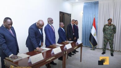 وزراء حكومة كامل إدريس يؤدون القسم يؤكدون أمرا مهما 5 IMG 20250717 WA0311