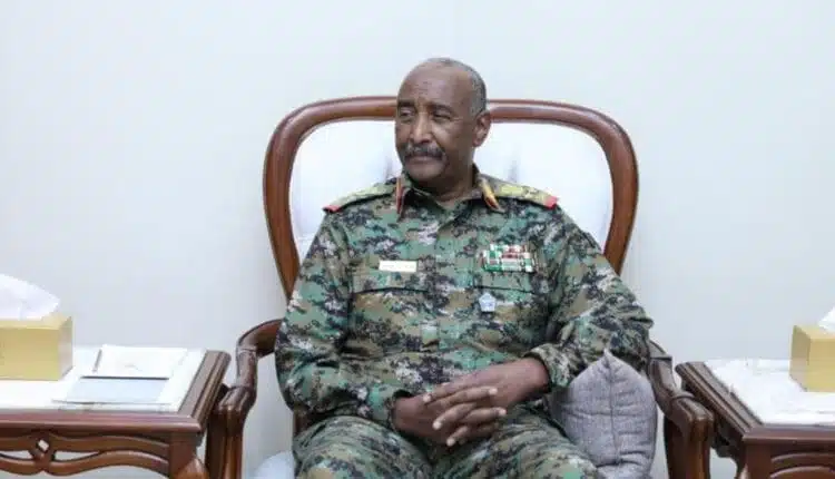 البرهان ينصف المعلمين !! 1 البرهان يدخل حلبة الميدان الرياضي