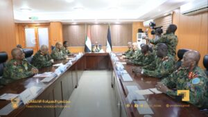 البرهان يجتمع بقيادة الجيش 4 IMG 20250827 WA0484