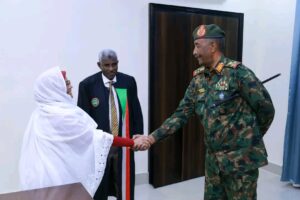 أول امرأة تتولى منصب النائب العام في السودان 3 أول امرأة تتولى منصب النائب العام في السودان