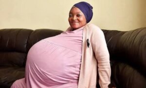 امرأة تذهل العالم وتسجل اسمها في التاريخ!! 2 امرأة تذهل العالم وتسجل اسمها في التاريخ!!