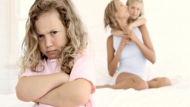 الغيرة بين الأطفال .. تجربة عاطفية مؤلمة 7 IMG 20251126 WA0697