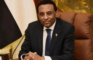رئيس الوزراء يصدر قرارا بتعيين مسؤول حكومي جديد 2 رئيس الوزراء يصدر قرارا بتعيين مسؤول حكومي جديد