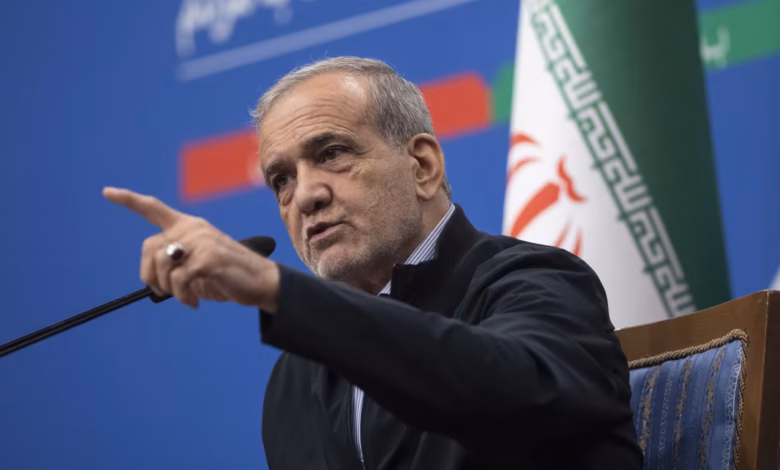 إيران تحدد دولا للسماح لها بعبور مضيق هرمز 1 327849
