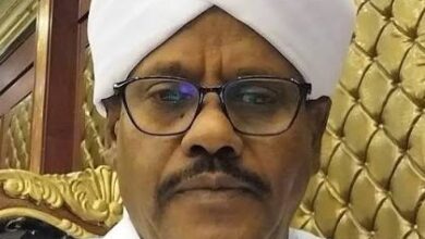 الشاذلي حامد المادح : الأسئلة العارية !! 11 لم نستدرك بعد .. و حرب التتار الجدد على الذاكرة السودانية