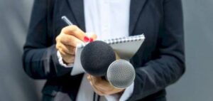 حين تنحرف الأقلام.. من يحمي قدسية الصحافة!! 2 حين تنحرف الأقلام.. من يحمي قدسية الصحافة!!