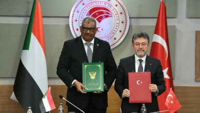شراكات إقتصادية بين الخرطوم أنقرة في الزراعة والطاقة والتعدين 16 وزير الزراعة وتركيا 802x485 1